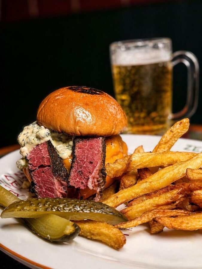 Pastrami Burger